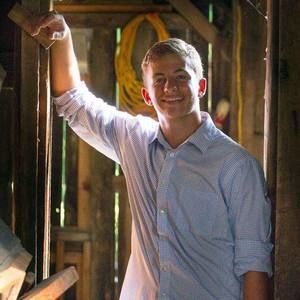 Meet your Posher, Sam